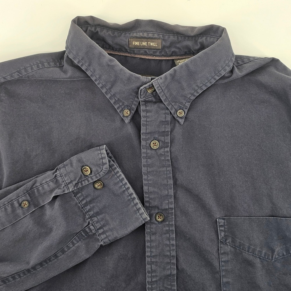 St. Johns Bay Button Down Shirt Mens XL Navy Blue Fine Line Twill Long Sleeve‎